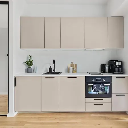 Tempus Te Aparts With Balcony *