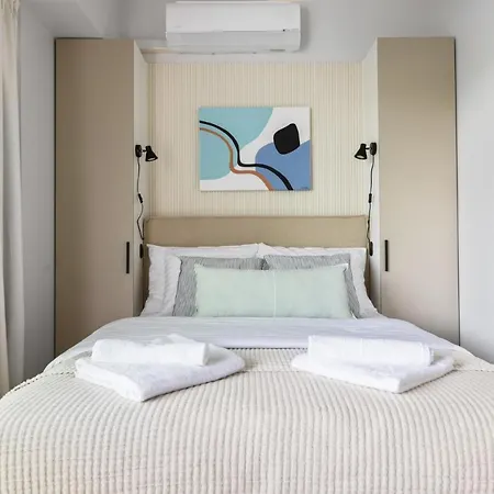 Tempus Te Aparts With Balcony